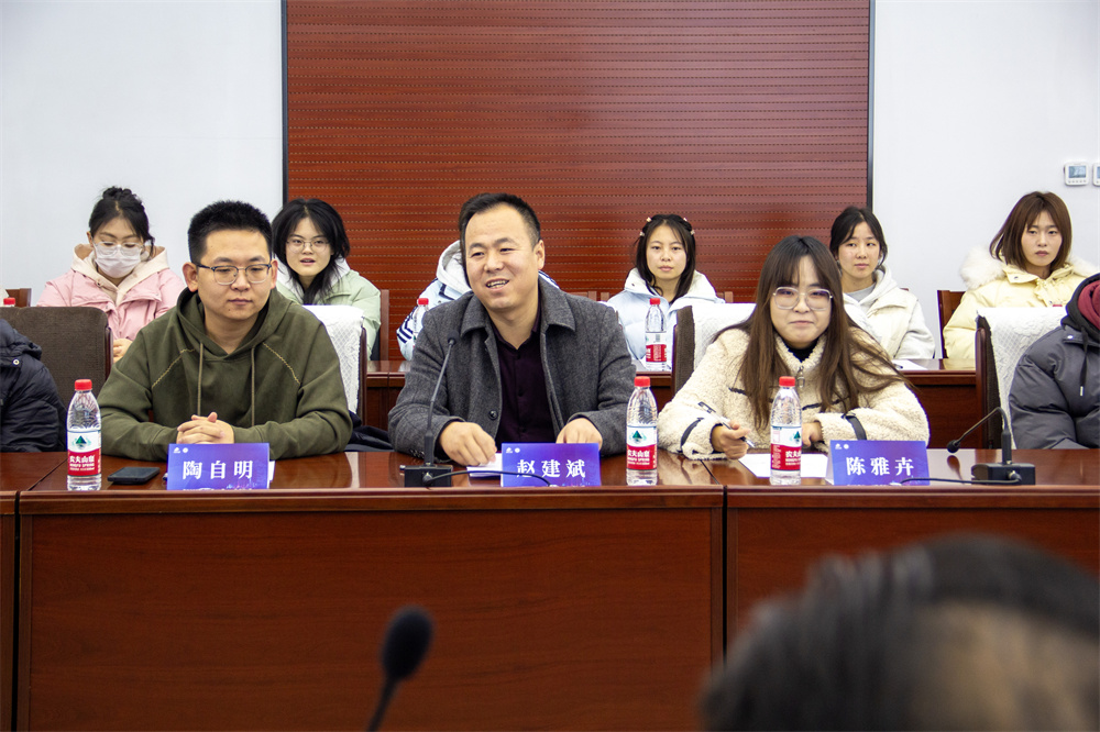 2024年12月6日，，，，，，我公司与兰州资源情形职业手艺大学民族工艺学院乐成举行认知实践运动。。。。。。。。